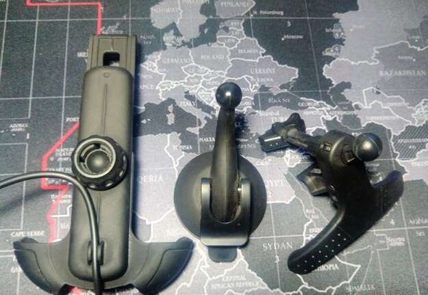 汽車應(yīng)急啟動電源